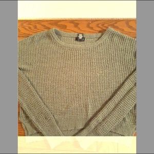 WET SEAL CROP TOP SWEATER